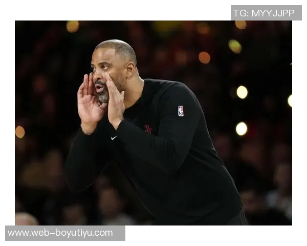 乌度卡谈防守策略称面对克莱与拉塞尔我们起初过于激进