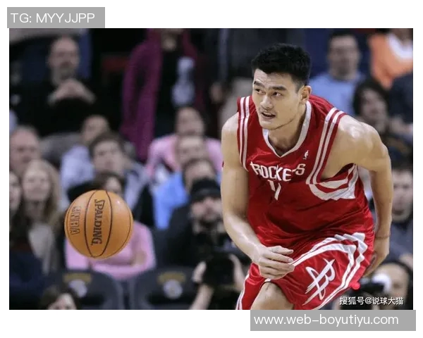 白巧克力谈中锋排名：姚明排魔兽之前仅奥尼尔能超越魔兽