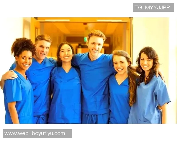 米奇约翰逊强调阵容深度的重要性每个人都需发挥作用以应对挑战